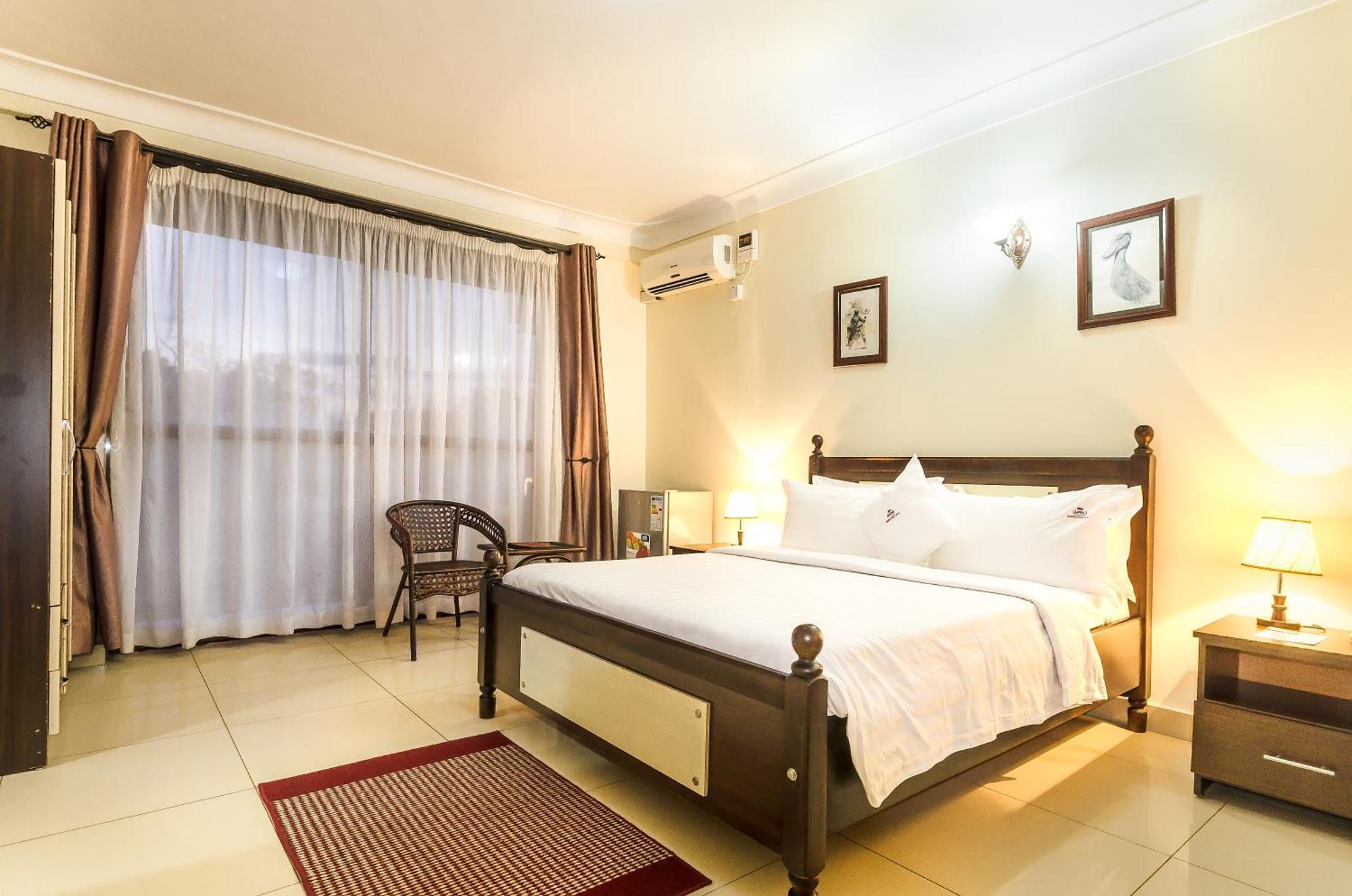 Marie'S Royale Hotel Kampala Buitenkant foto