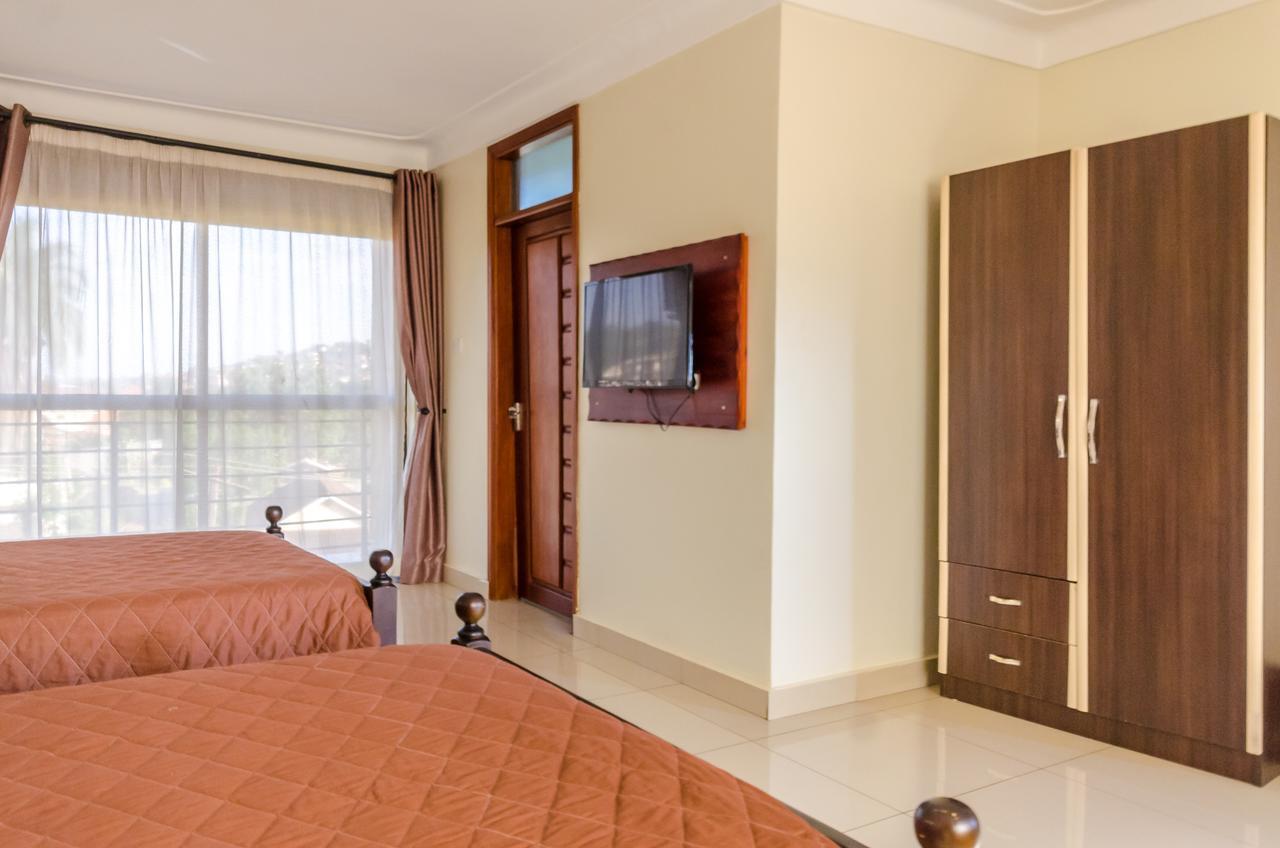 Marie'S Royale Hotel Kampala Buitenkant foto